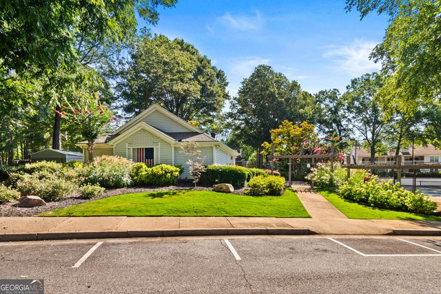 4042 Whitehall Way, Alpharetta, GA 30004