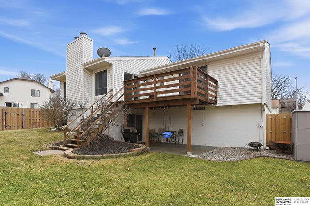 14604 Walnut Grove Drive, Omaha, NE 68137