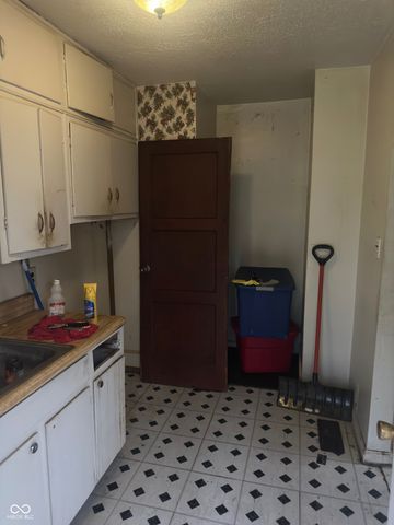 3353 Nicholas Avenue, Indianapolis, IN 46218