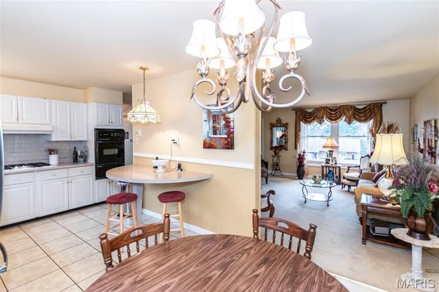 9534 Tiber Drive, St Louis, MO 63123