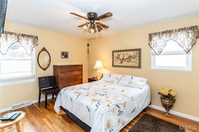 9534 Tiber Drive, St Louis, MO 63123