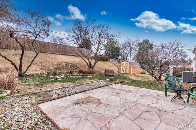 9534 Tiber Drive, St Louis, MO 63123