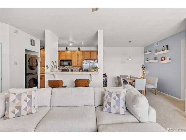 9481 E Mansfield Ave 207, Aurora, CO 80014