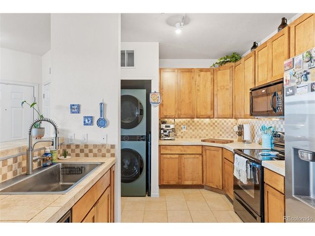 9481 E Mansfield Ave 207, Aurora, CO 80014