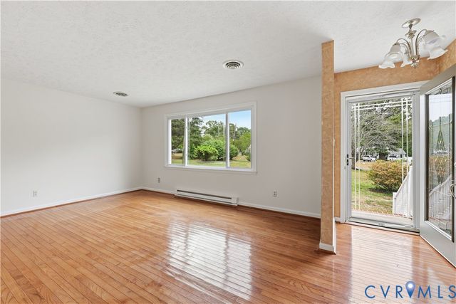 22925 River Rd, North Dinwiddie, VA 23803