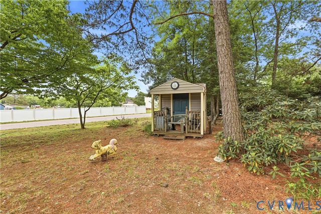 22925 River Rd, North Dinwiddie, VA 23803
