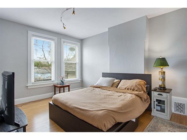 2952 Champa St, Denver, CO 80205