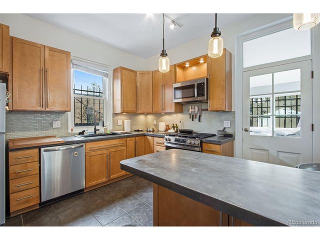 2952 Champa St, Denver, CO 80205