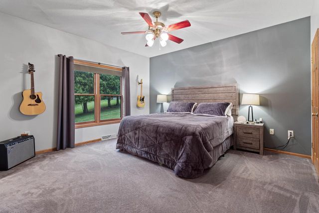W4988 Mclaren ROAD, La Crosse, WI 54601