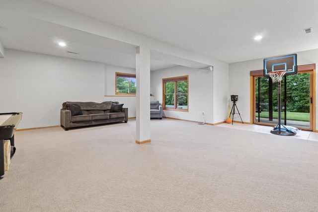 W4988 Mclaren ROAD, La Crosse, WI 54601