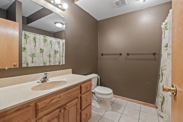 W4988 Mclaren ROAD, La Crosse, WI 54601