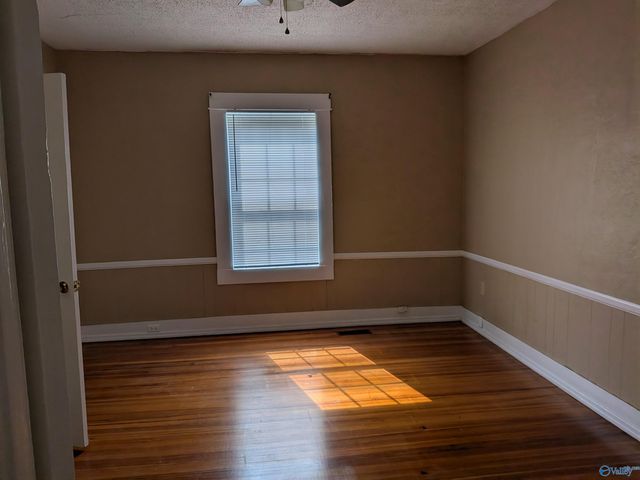 301 S 8th Street, Gadsden, AL 35903