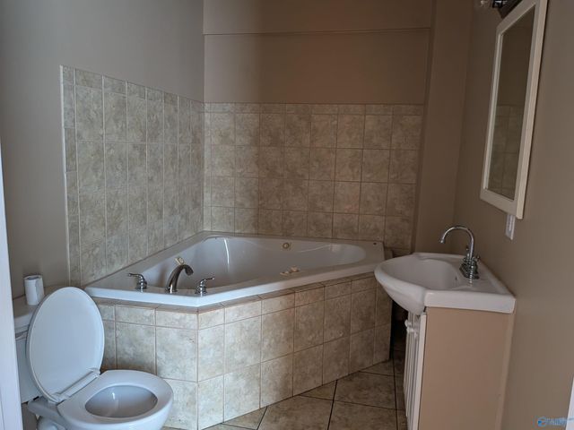 301 S 8th Street, Gadsden, AL 35903