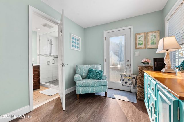 120 8TH Avenue N, Jacksonville Beach, FL 32250