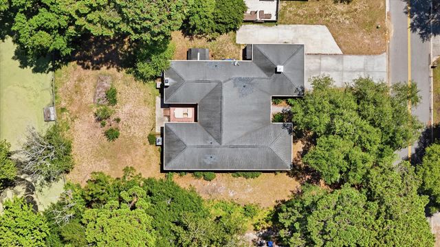 686 Pelzer Drive, Mount Pleasant, SC 29464