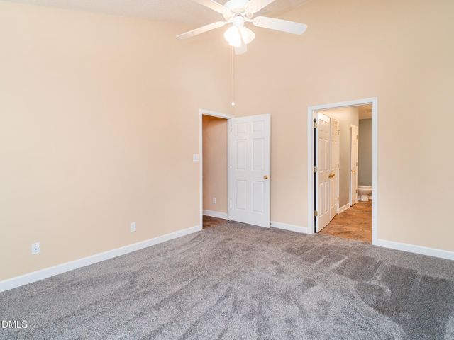 2221 Sweetbay Circle, Burlington, NC 27215