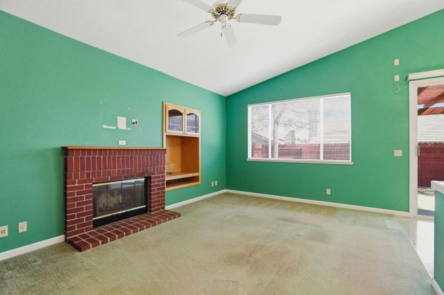 1154 Knopfler Cir, Folsom, CA 95630