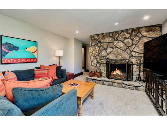 2901 Eaglecliff Dr, Estes Park, CO 80517
