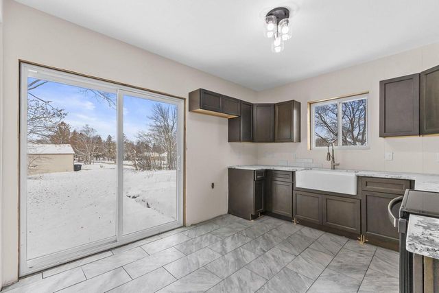 202 W Brown Deer ROAD, Bayside, WI 53217