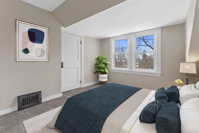 202 W Brown Deer ROAD, Bayside, WI 53217