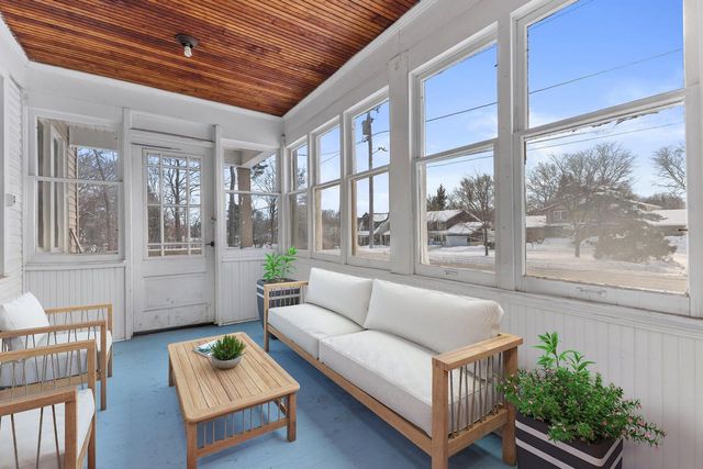 202 W Brown Deer ROAD, Bayside, WI 53217