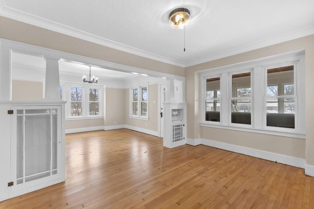 202 W Brown Deer ROAD, Bayside, WI 53217