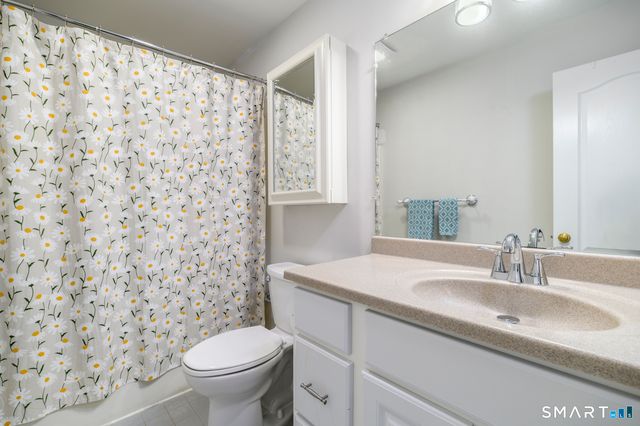 133 Governor Trumbull Way 133, Trumbull, CT 06611