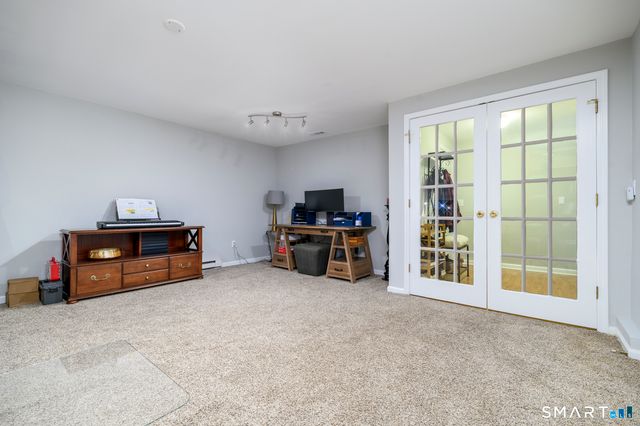133 Governor Trumbull Way 133, Trumbull, CT 06611