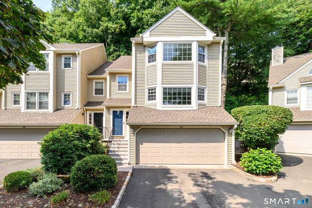 133 Governor Trumbull Way 133, Trumbull, CT 06611