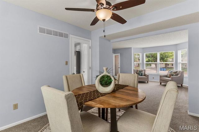 10 Silverdale Court, St Charles, MO 63303