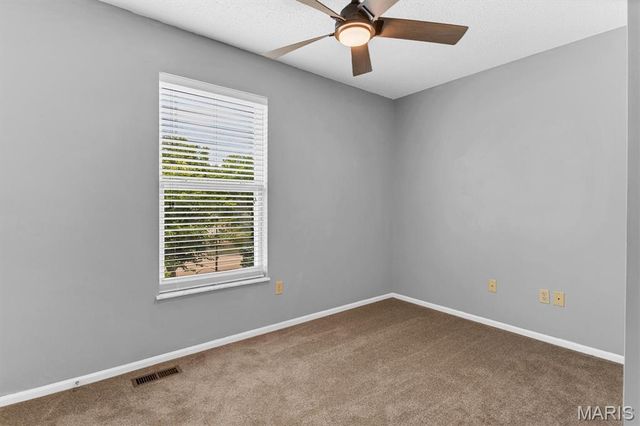 10 Silverdale Court, St Charles, MO 63303