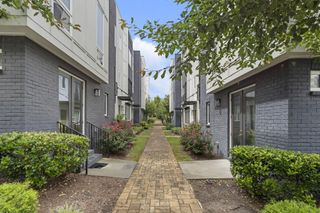 836 Winslow Way, Atlanta, GA 30318