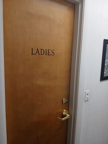 701 Washington Street 1, Newton, MA 02458