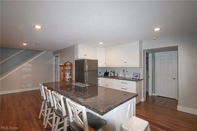 1153 E Pleasant Home Road, Creston, OH 44691