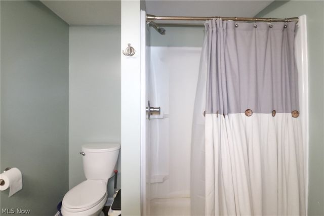 1153 E Pleasant Home Road, Creston, OH 44691