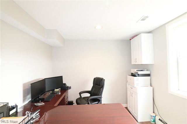 1153 E Pleasant Home Road, Creston, OH 44691