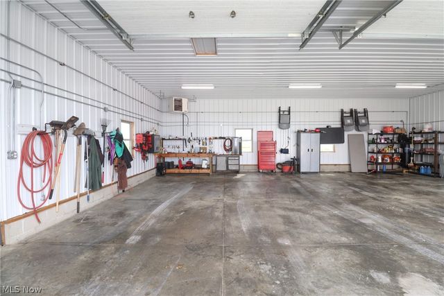 1153 E Pleasant Home Road, Creston, OH 44691