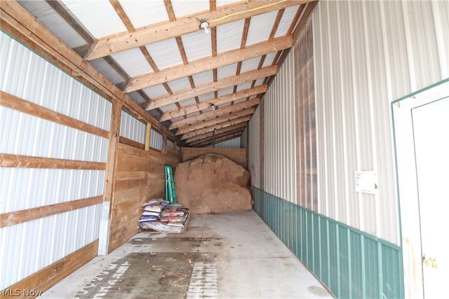 1153 E Pleasant Home Road, Creston, OH 44691