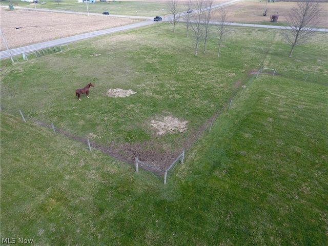 1153 E Pleasant Home Road, Creston, OH 44691