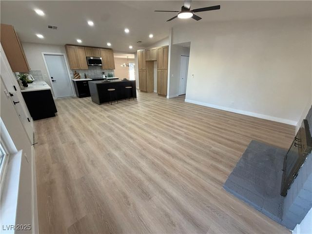 6601 Boxwood Lane, Las Vegas, NV 89103