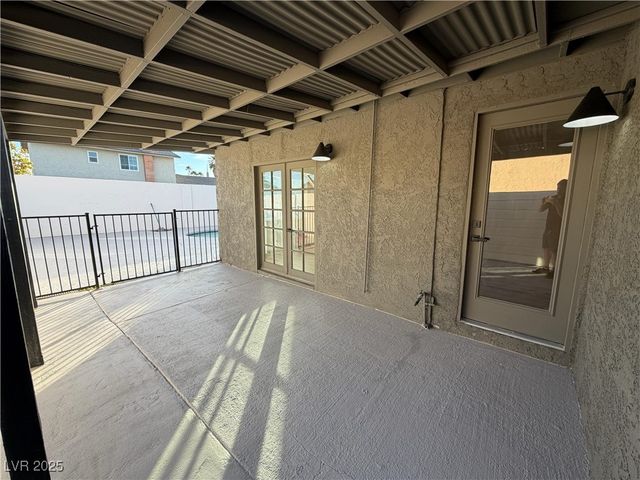 6601 Boxwood Lane, Las Vegas, NV 89103