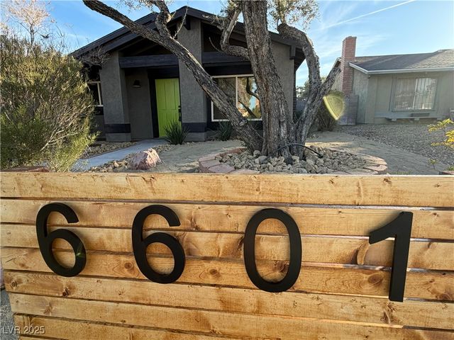 6601 Boxwood Lane, Las Vegas, NV 89103