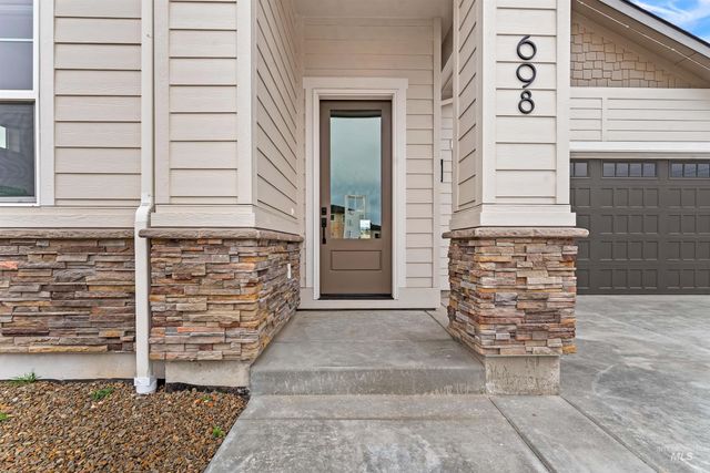 698 N Morning Glory Avenue, Eagle, ID 83616