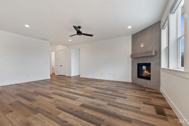 698 N Morning Glory Avenue, Eagle, ID 83616