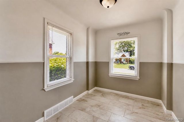 19409 Fairport Street, Detroit, MI 48205