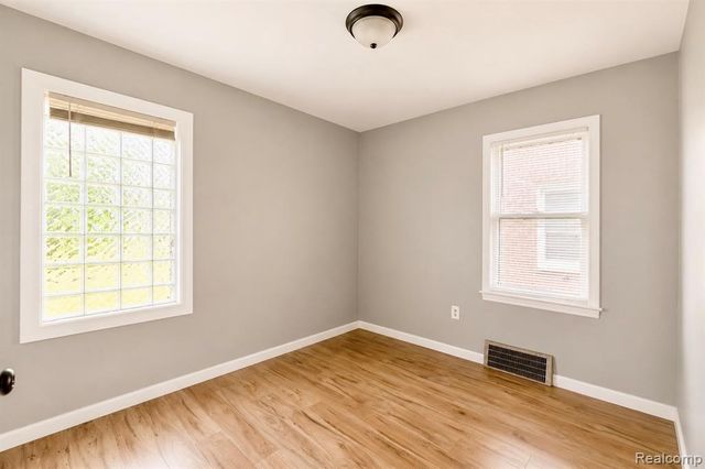 19409 Fairport Street, Detroit, MI 48205