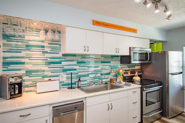 308 2ND STREET N 201, Bradenton Beach, FL 34217
