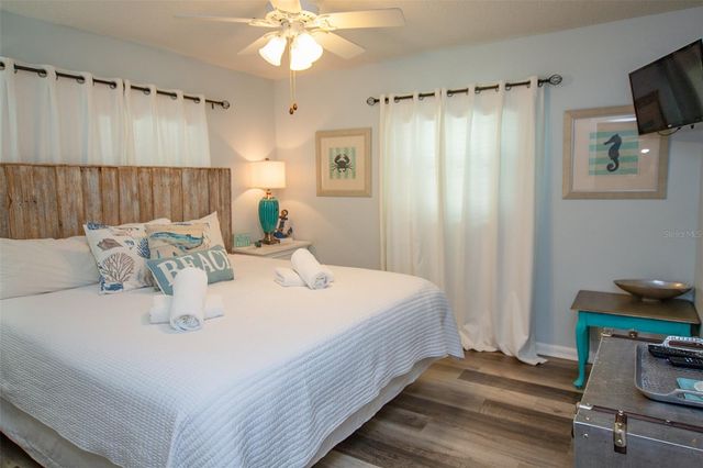308 2ND STREET N 201, Bradenton Beach, FL 34217