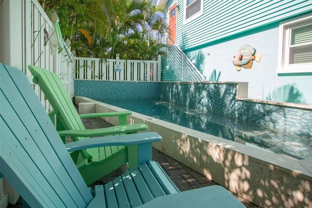 308 2ND STREET N 201, Bradenton Beach, FL 34217
