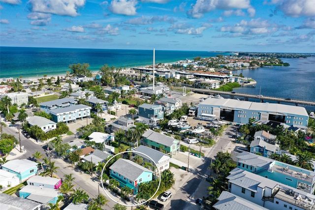 308 2ND STREET N 201, Bradenton Beach, FL 34217
